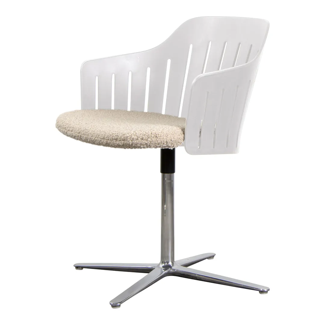 Choice Chair - Swivel Base - w/ Seat Cushion