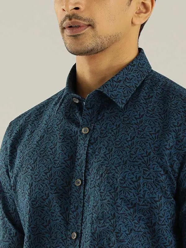 Men Printed Half Sleeve Linen Blend Shirt