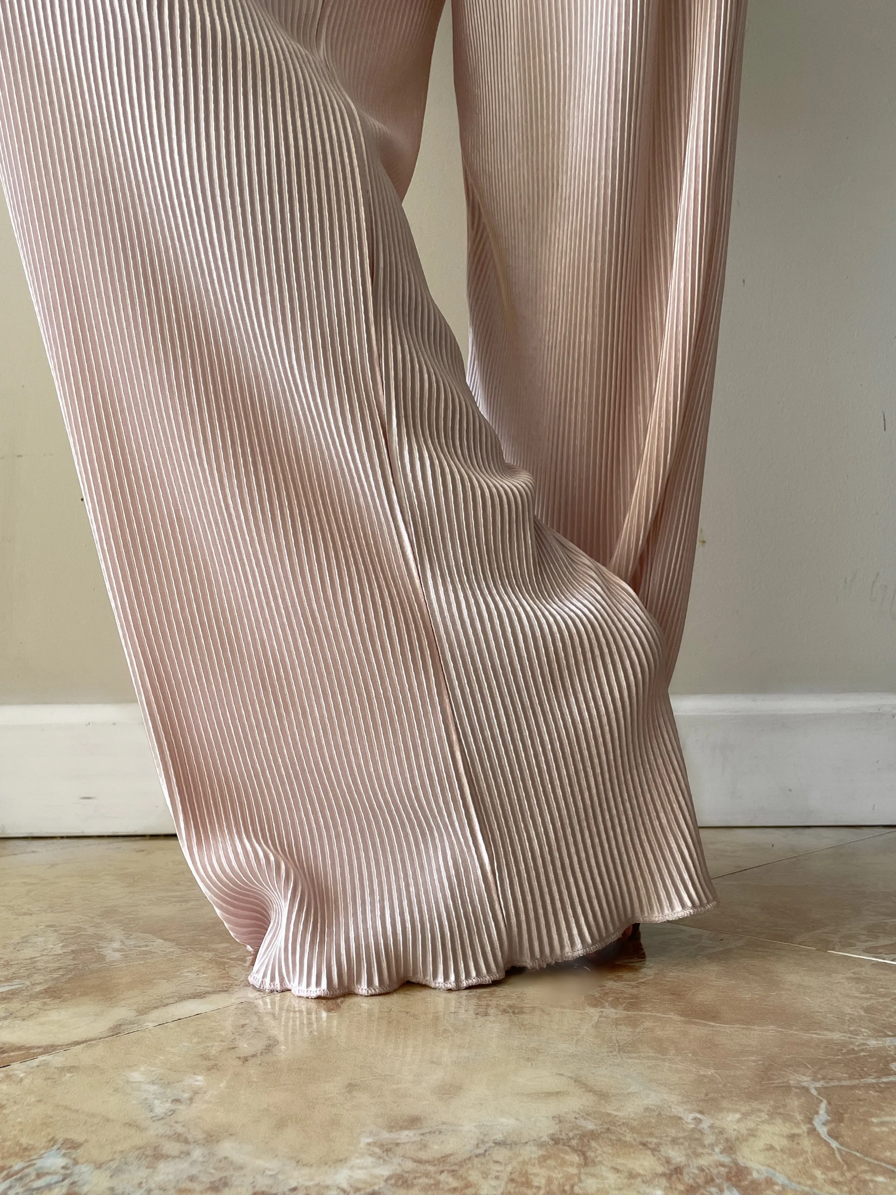 Plissé Pants | Dream Girl Pleated Wide-Leg Pant Champagne Pink